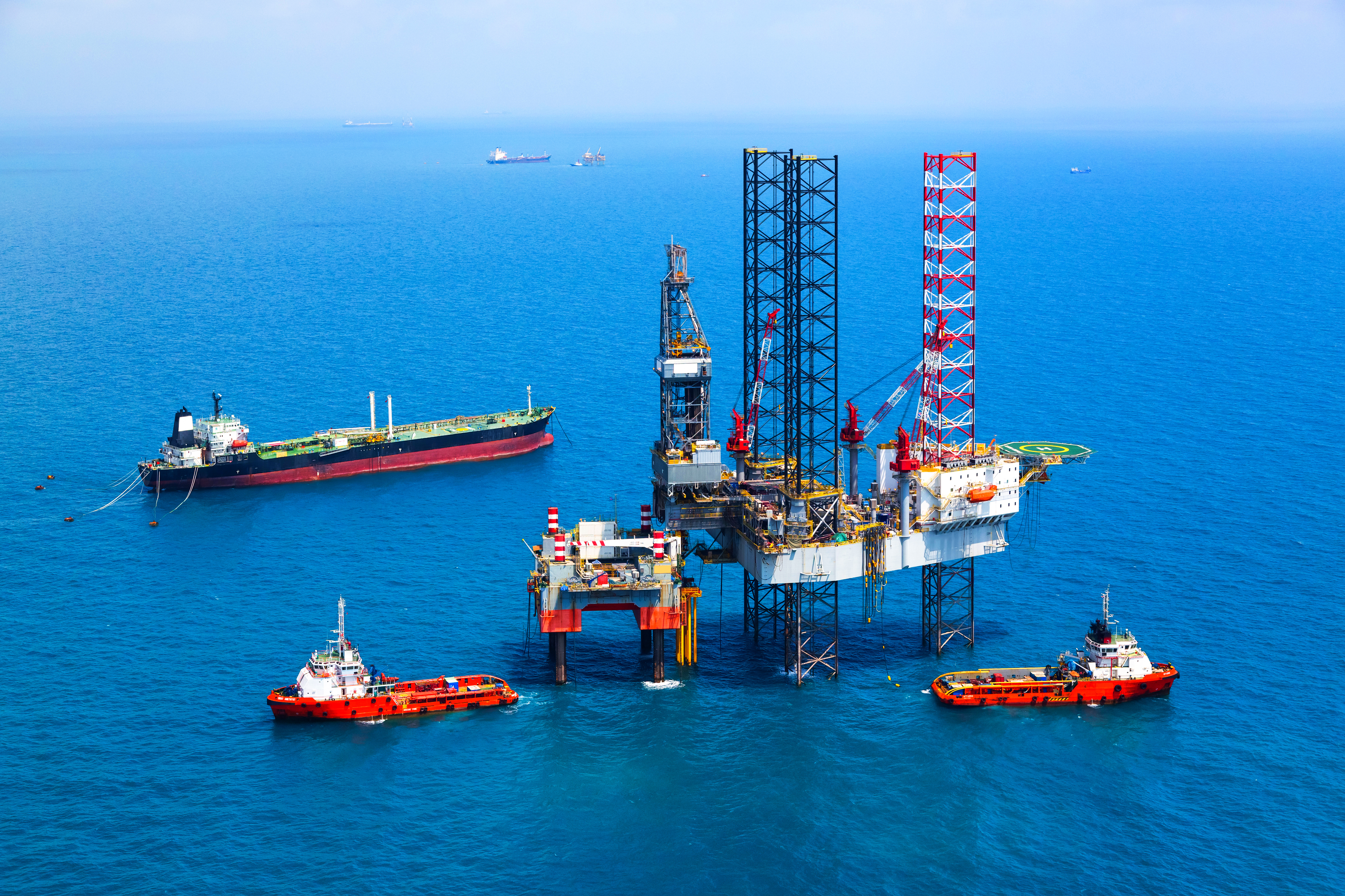 offshore-oil-rig-platform-gulf-from-aerial-view.jpg