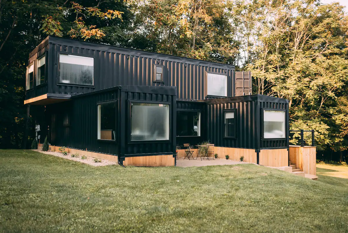 9 Pros-and-Cons-of-Shipping-Container-Homes.png