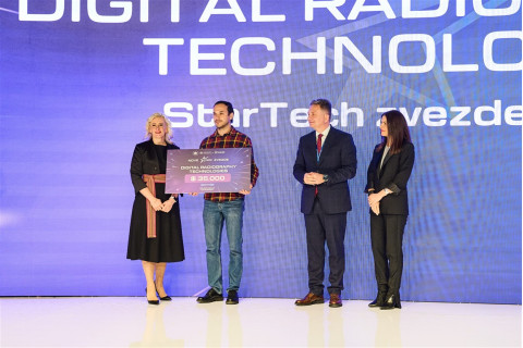 Startech Lozionica 27 (Medium).jpg