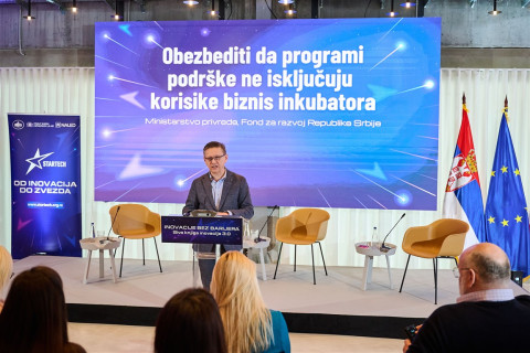 Siva knjiga Lozionica lowres 8 (Medium).jpg